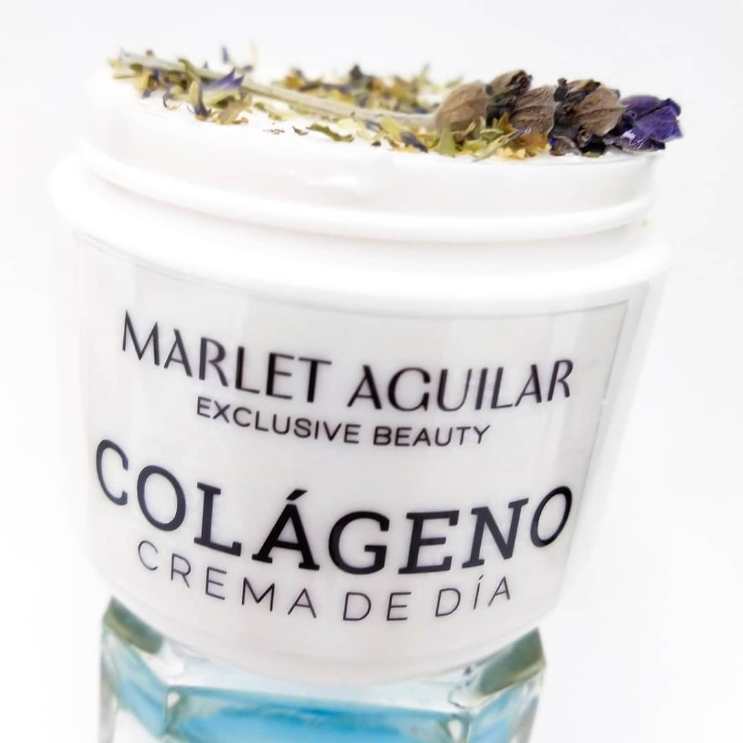 Nuestro Tratamiento COLÁGENO formulado para pieles secas a maduras. Con un Bo...