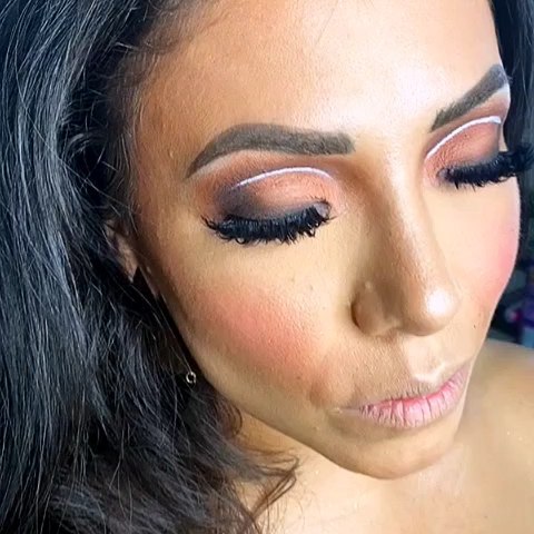 En proceso 💕😍  #makeup #makeupideas #makeupartistmarletaguilar #maquillajep...