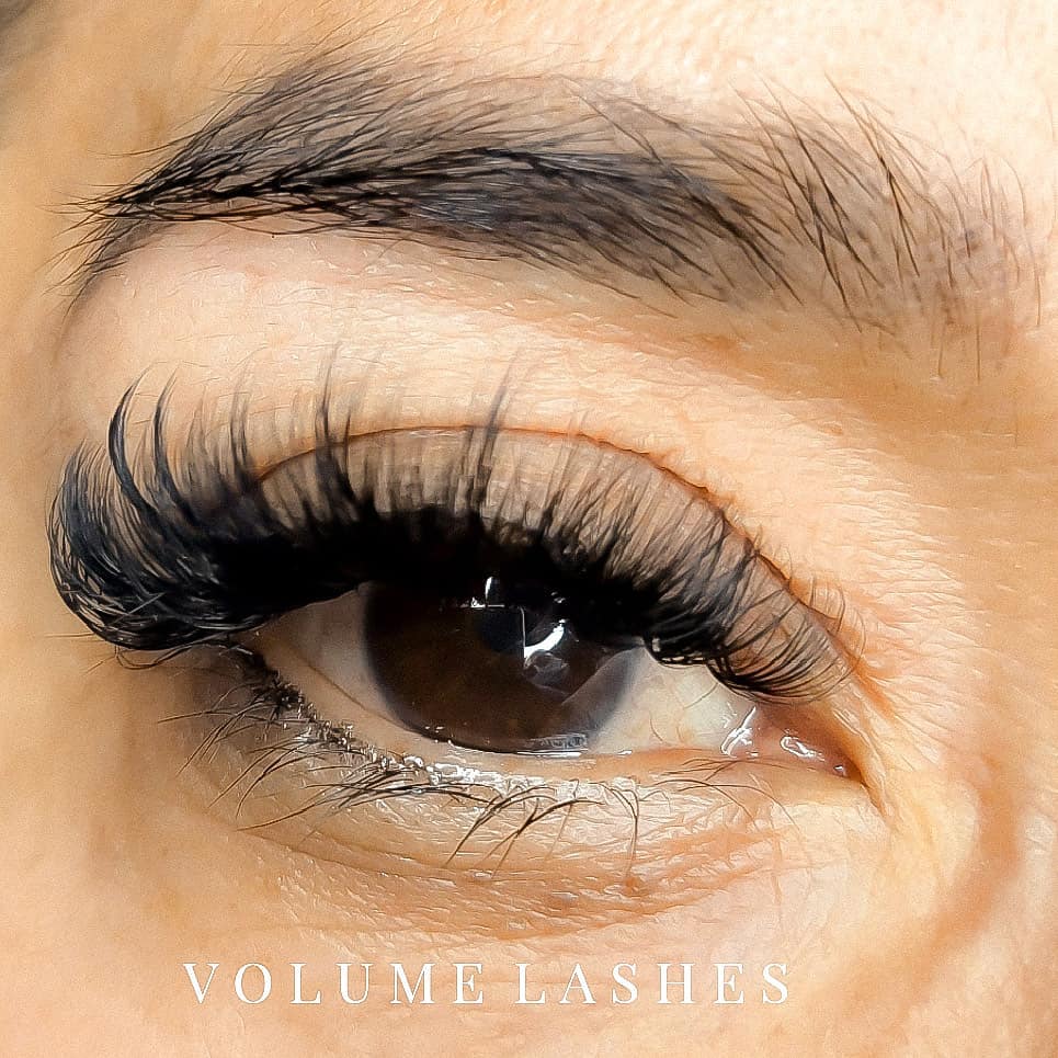 Hermosas Con un Efecto Cat 😍  #makeupartistmarletaguilar #ExclusiveBeautyStu...