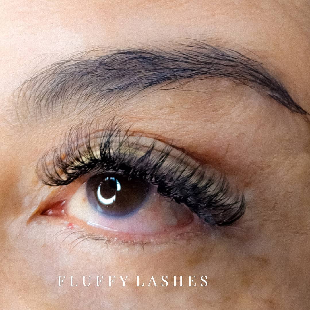 Fluffy lashes con efecto Natural 😍  Citas 9513993568  #makeupartistmarletagu...