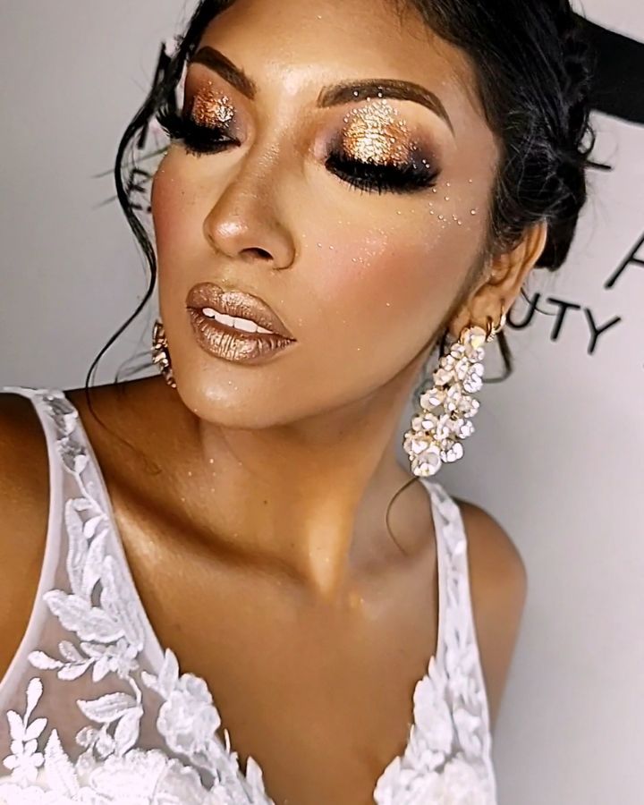 ✨ Piel luminosa ✨ la novia perfecta solo en el @exclusivebeautystudiospa   @y...