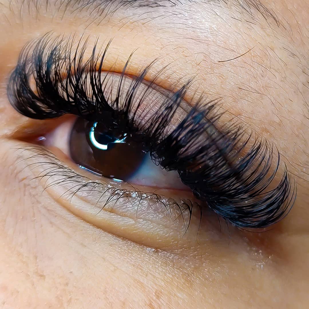 Pestañas 🤩🖤 Agenda tu cita al 9613993568   #makeupartistmarletaguilar #excl...