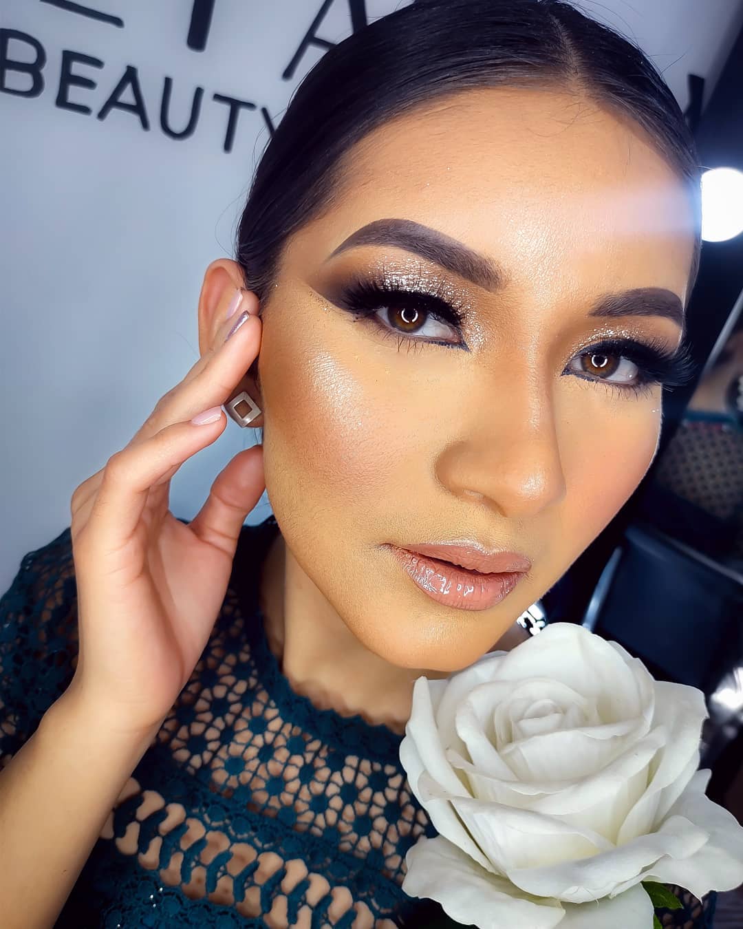 🖤💄 @gnzlzdian  #makeup #cateye #beauty #babe #marletaguilar #maquillajesoci...